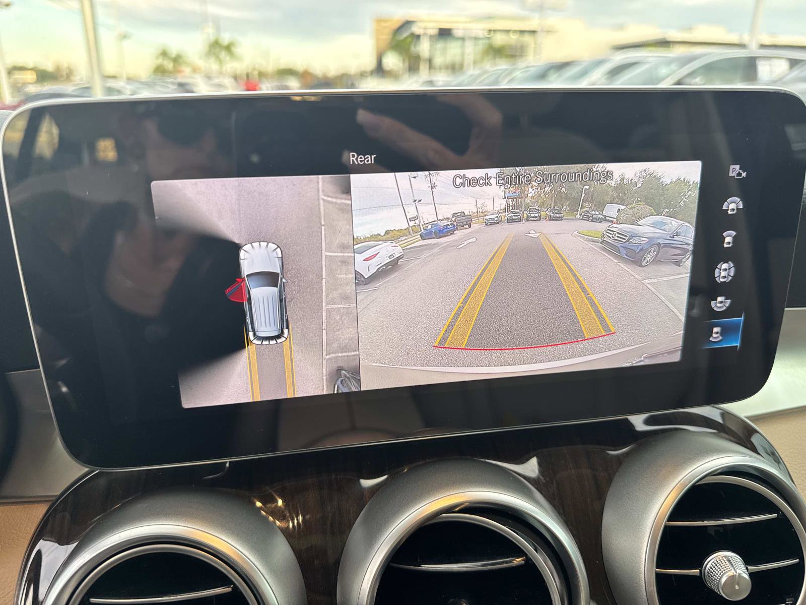 Certified 2022 Mercedes-Benz GLC 300 image 21