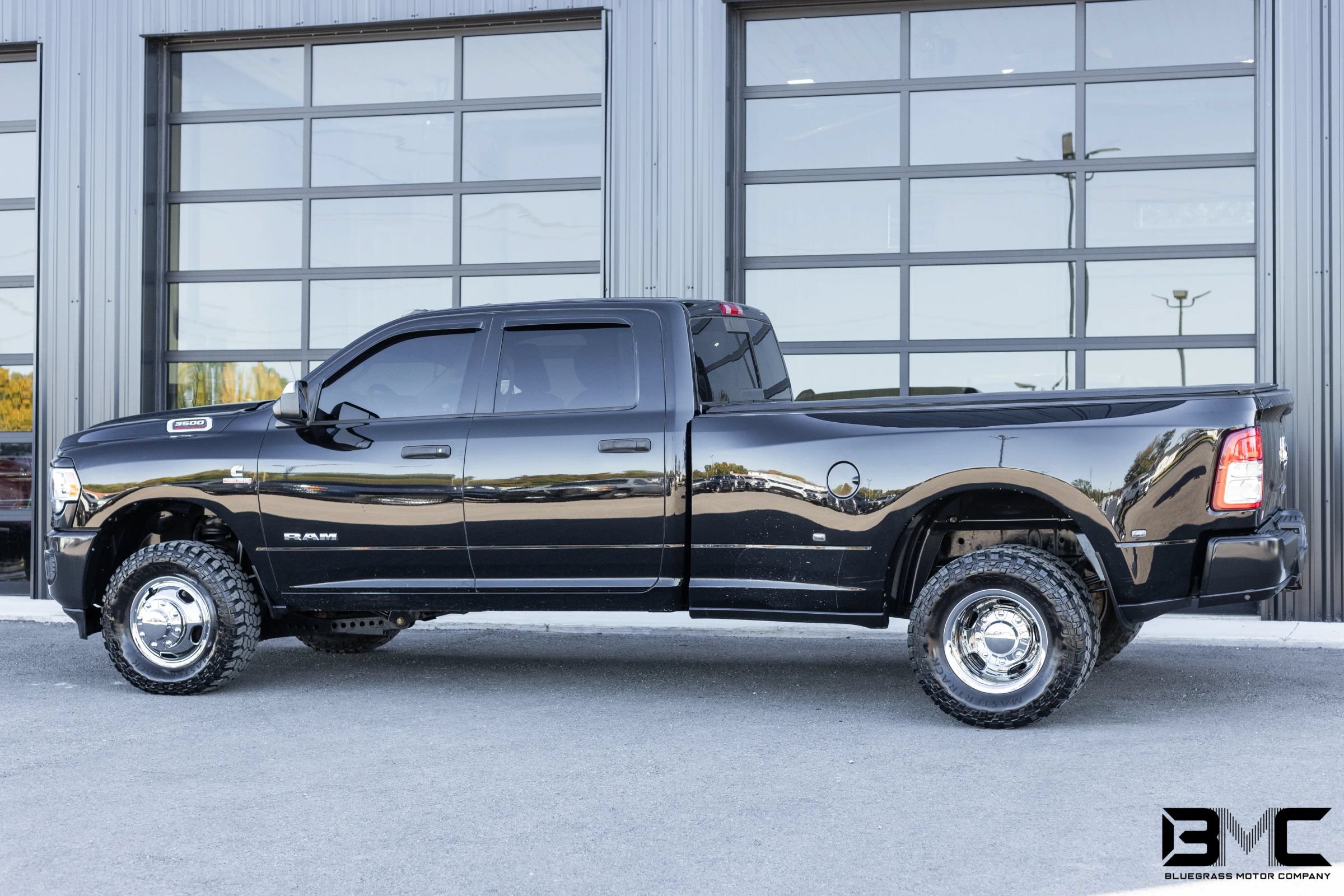 Used 2019 RAM 3500 Tradesman AWD/4WD image 5