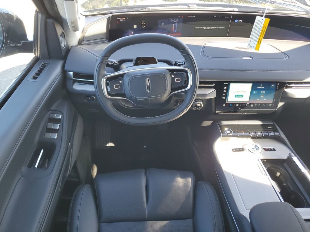 New 2025 Lincoln Navigator L Reserve image 16