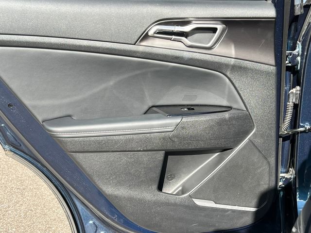 Used 2023 Kia Sportage EX image 30