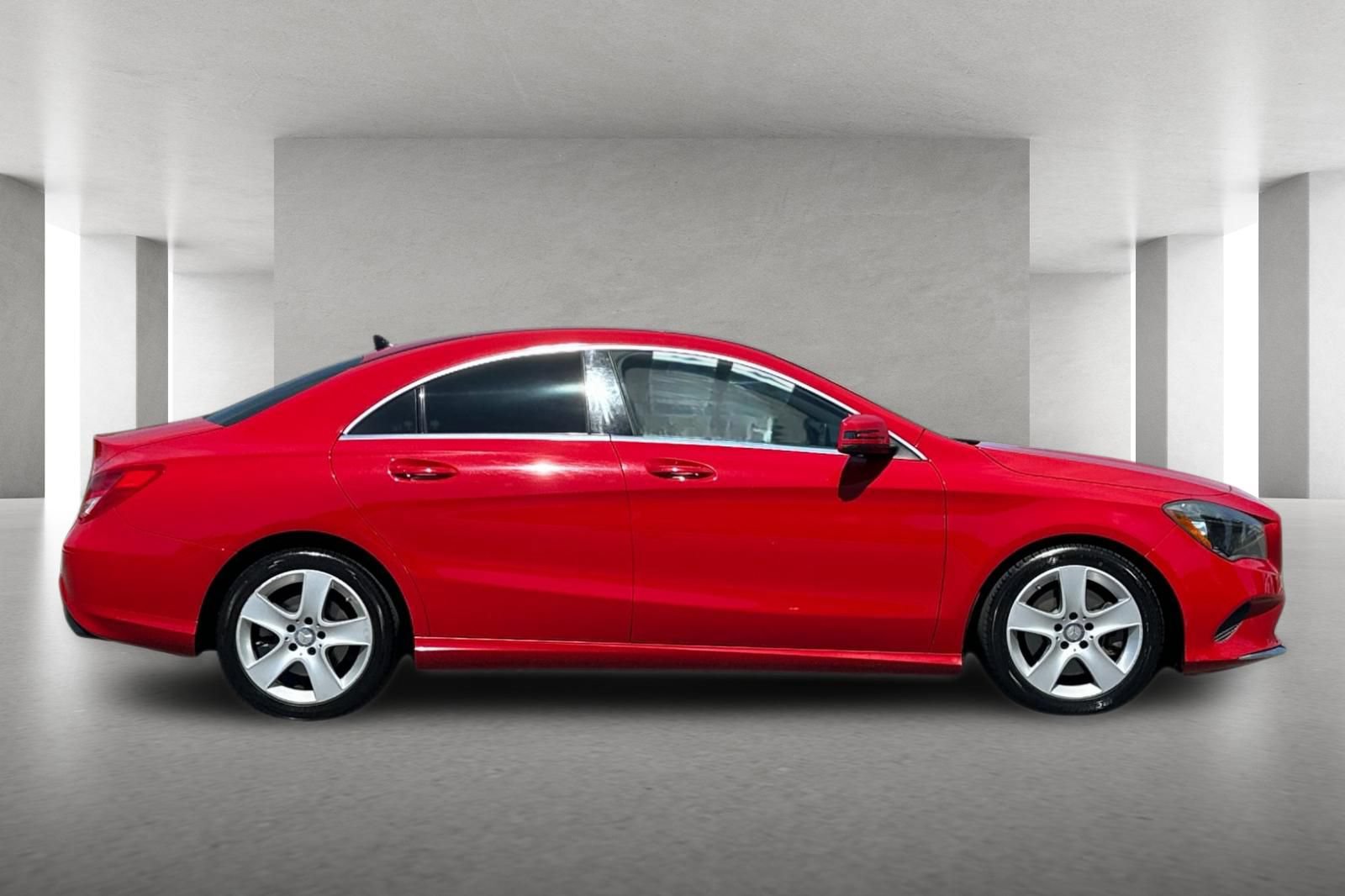 Used 2017 Mercedes-Benz CLA 250 image 3