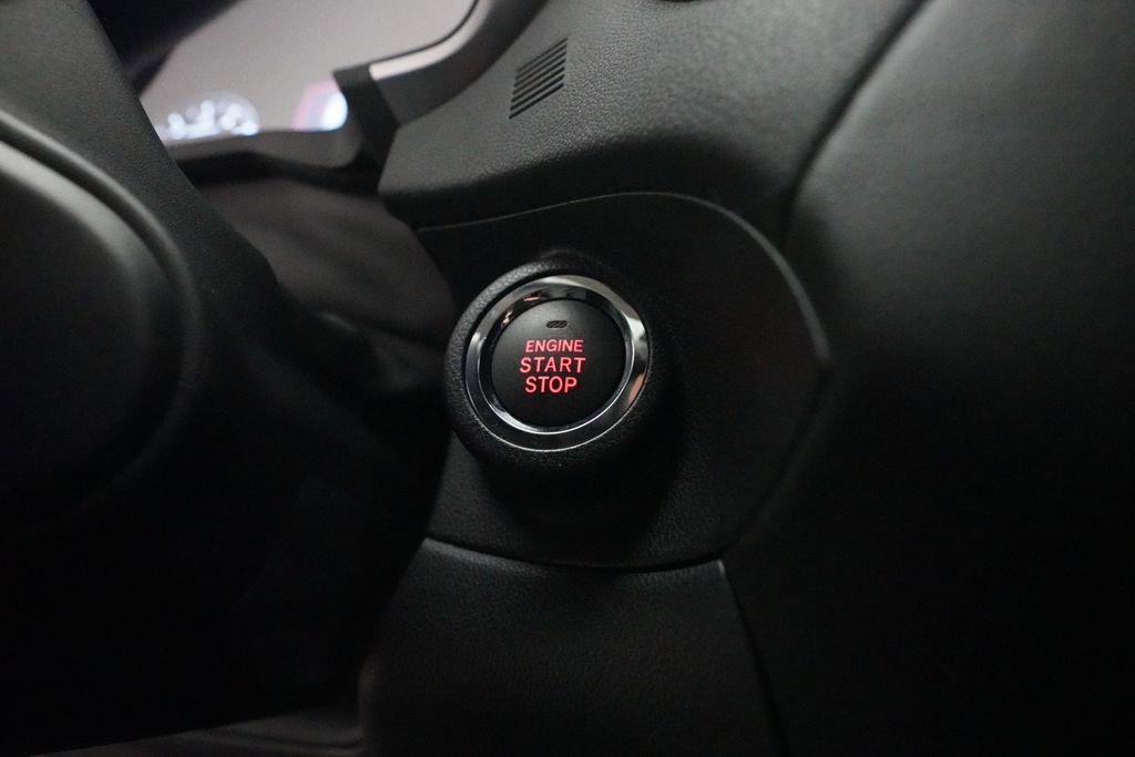 Certified 2025 Subaru Ascent Limited image 32