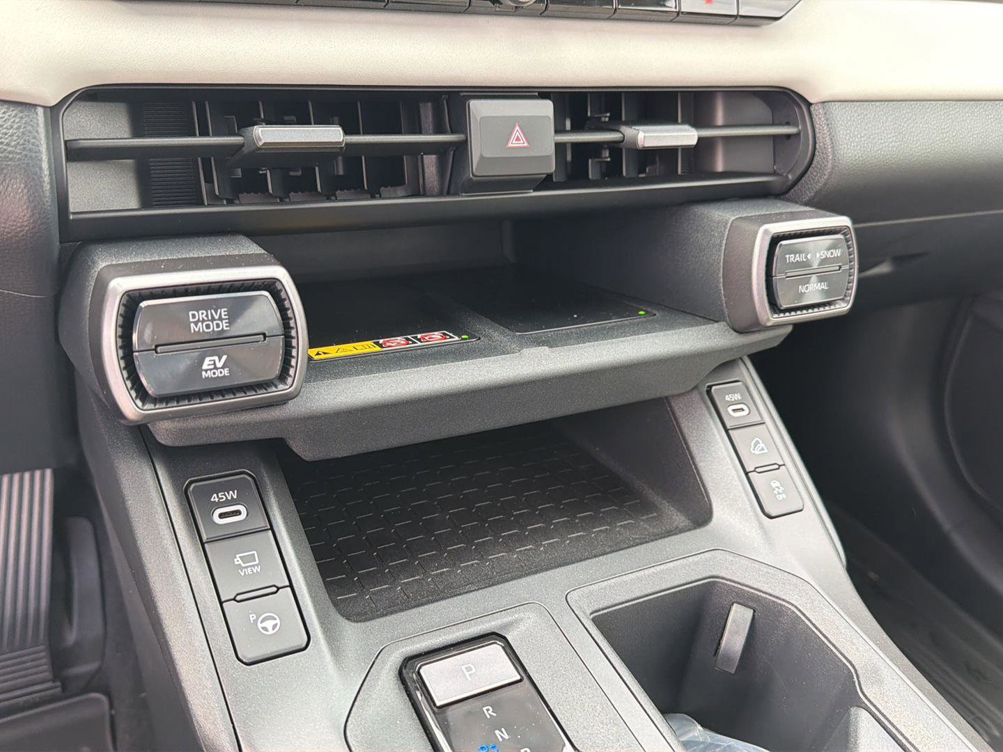 New 2026 Toyota RAV4 Limited AWD/4WD image 28