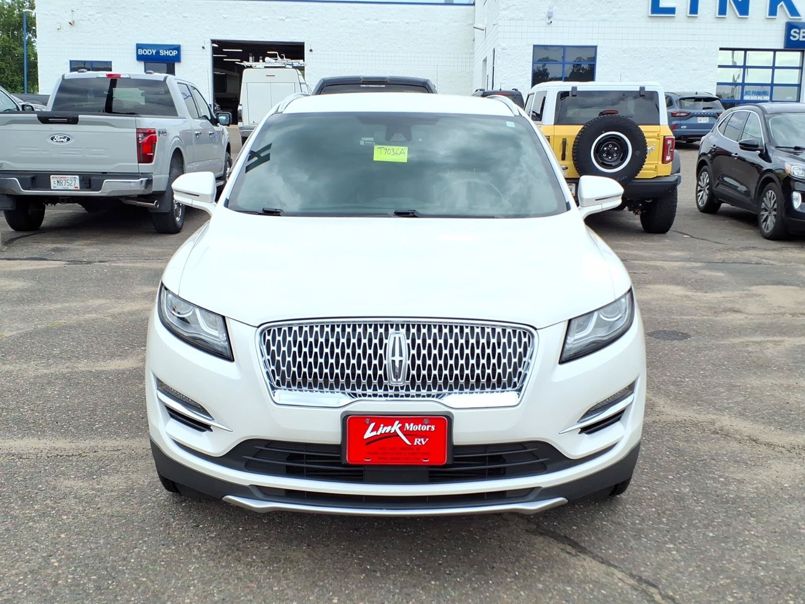 Used 2019 Lincoln MKC Select w/ Select Plus Package FWD image 9