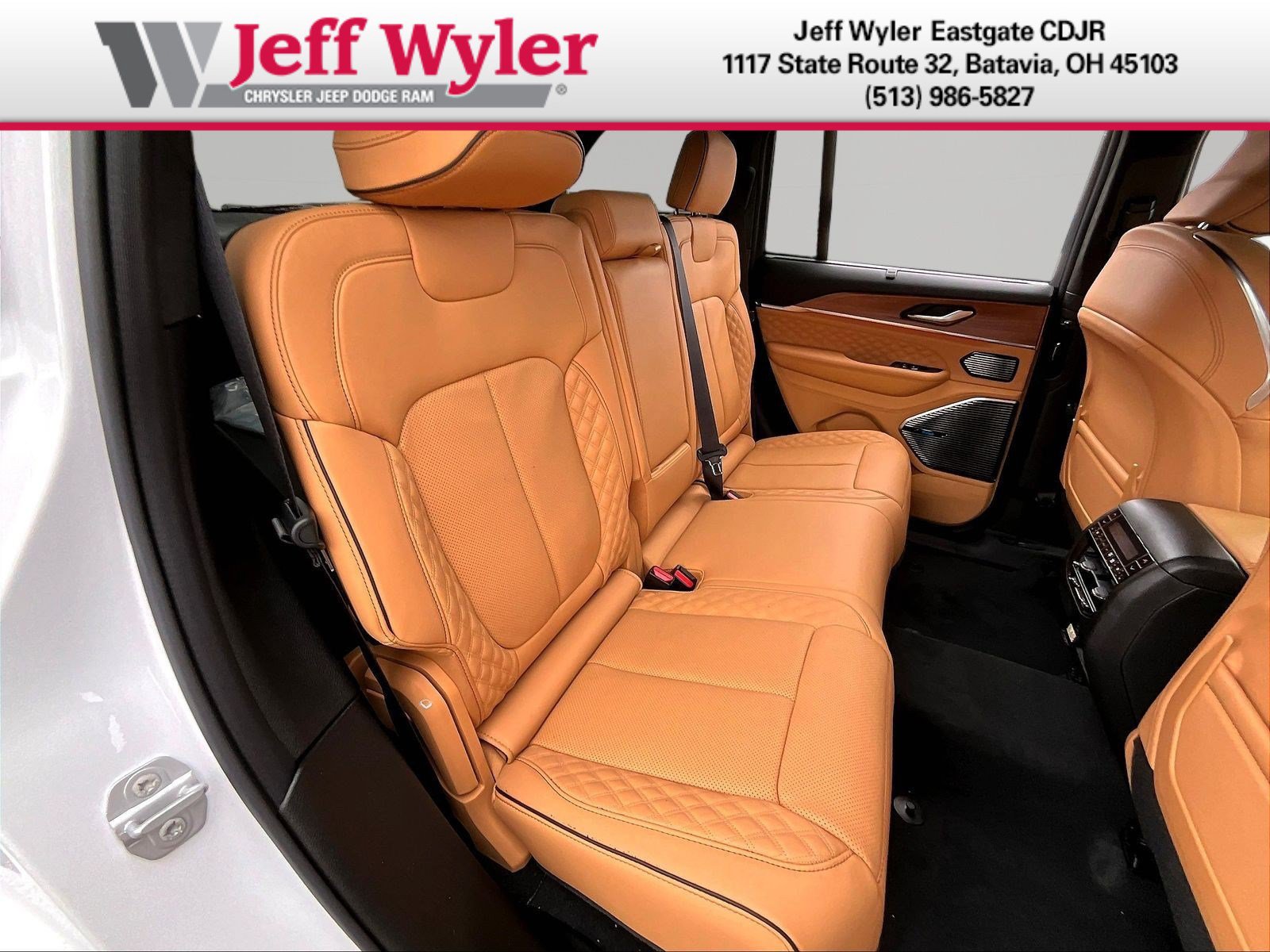 New 2027 Jeep Grand Cherokee Summit AWD/4WD image 20