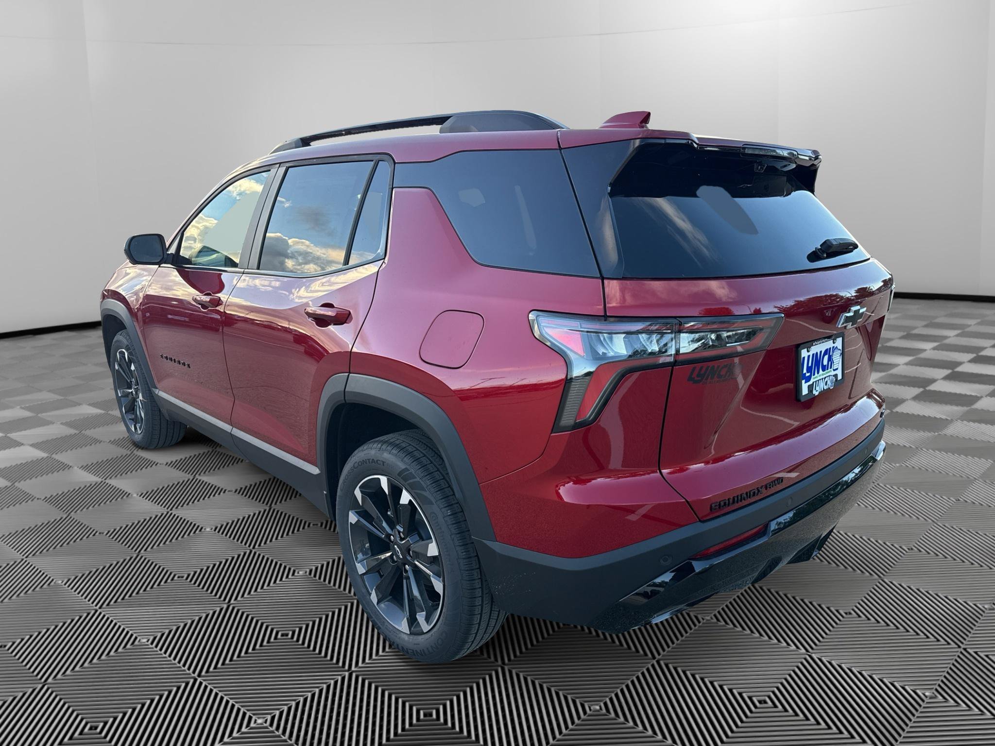 New 2027 Chevrolet Equinox RS AWD/4WD image 3