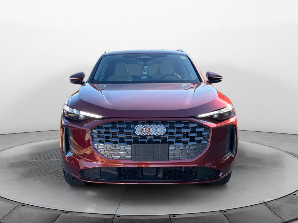 New 2025 Audi Q5 Premium Plus image 2