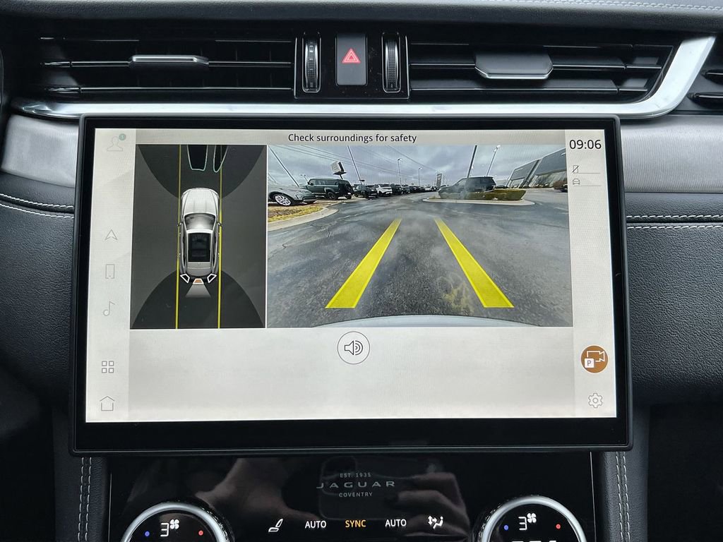 Used 2025 Jaguar F-PACE R-Dynamic S image 25