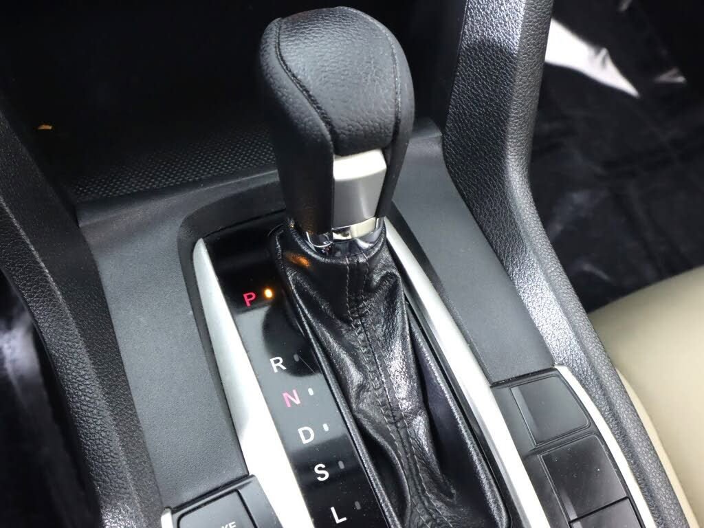 Used 2016 Honda Civic EX image 15