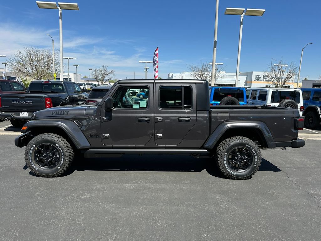New 2026 Jeep Gladiator Sport AWD/4WD image 3