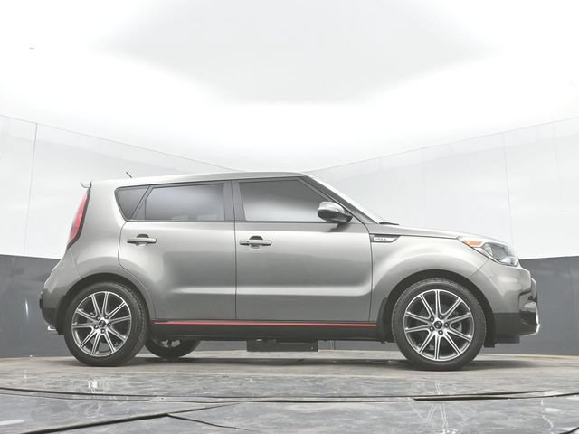 Used 2019 Kia Soul ! FWD image 46