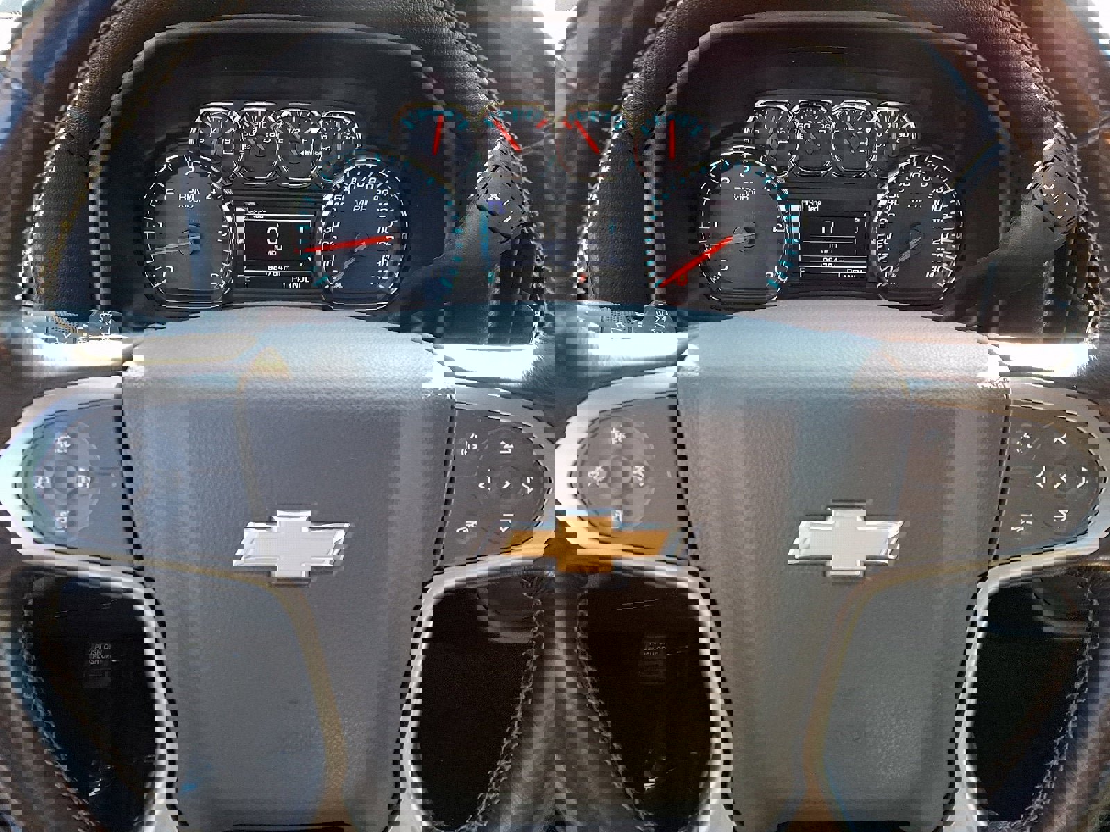 Used 2018 Chevrolet Silverado 1500 LT w/ All Star Edition image 19