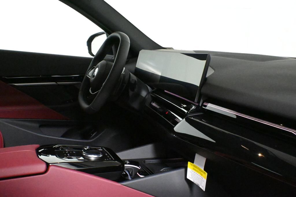 Used 2026 BMW 530i xDrive w/ Premium Package image 32