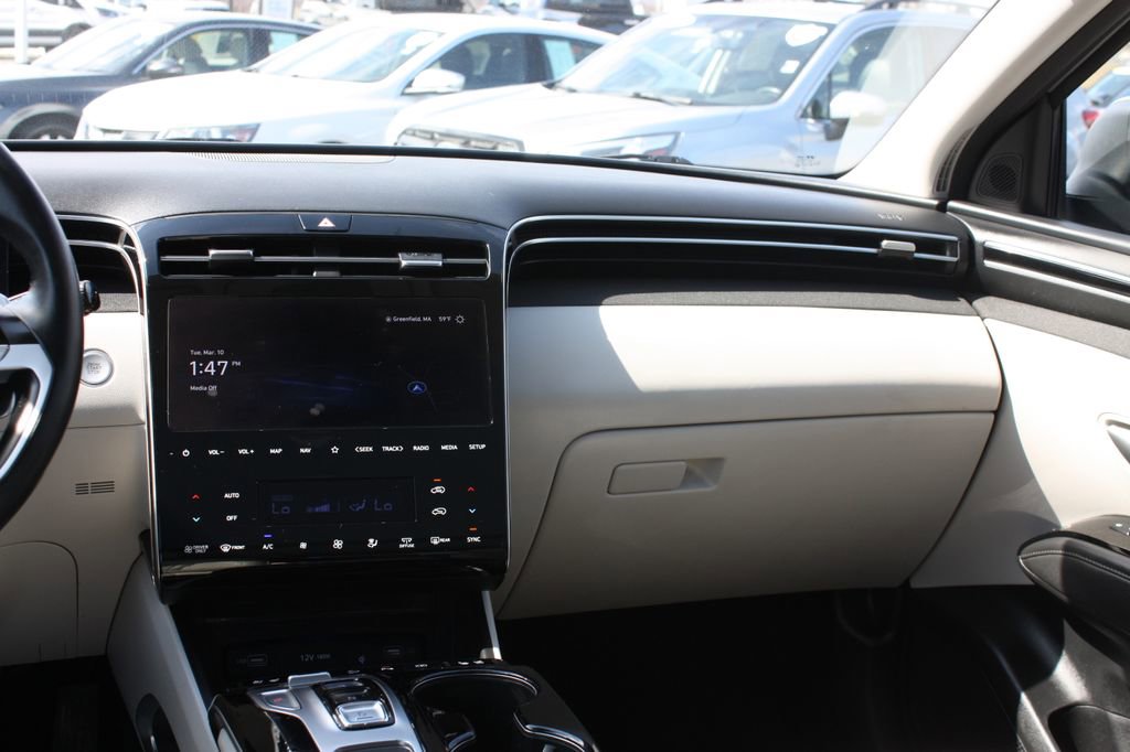 Used 2023 Hyundai Tucson Limited image 24