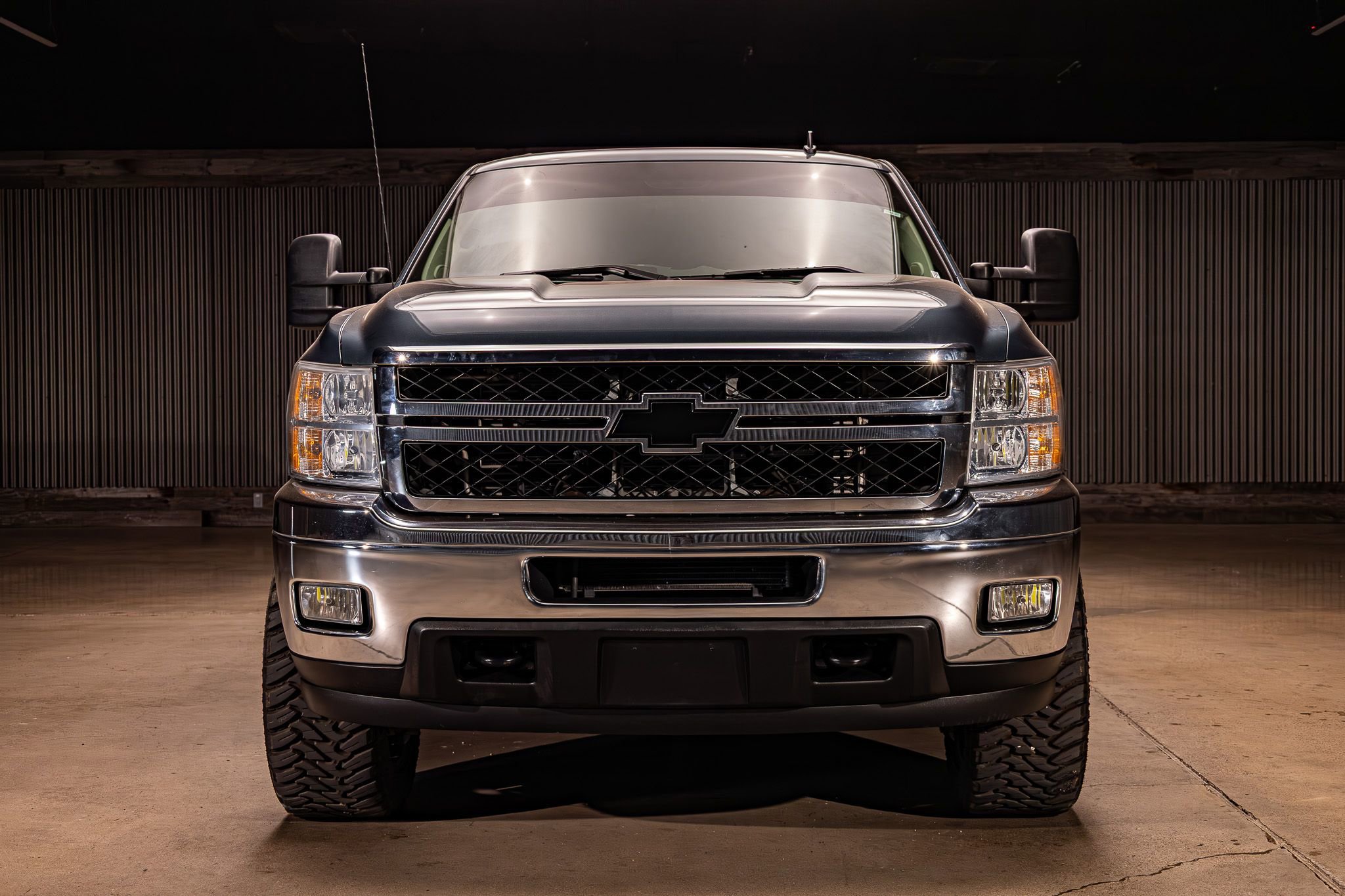 Used 2014 Chevrolet Silverado 2500 LT w/ Interior Plus Package AWD/4WD image 2
