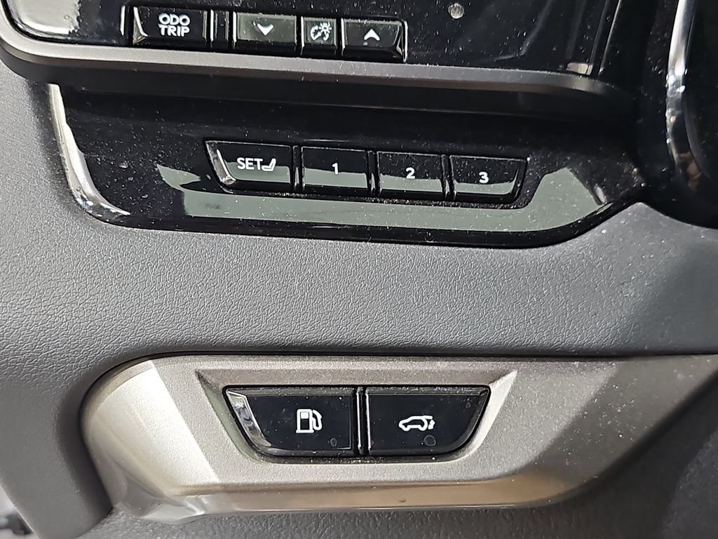 Used 2024 Lexus RX 500h F Sport w/ Convenience Package AWD/4WD image 25