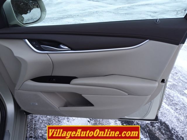 Used 2014 Cadillac XTS image 34