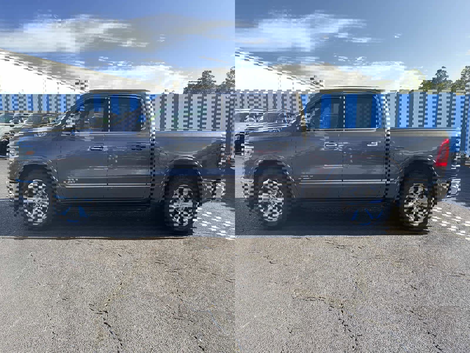 Used 2020 RAM 1500 Limited image 10