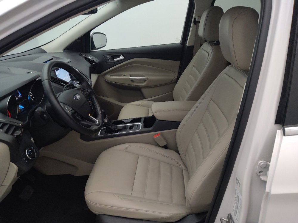 Used 2017 Ford Escape Titanium image 17