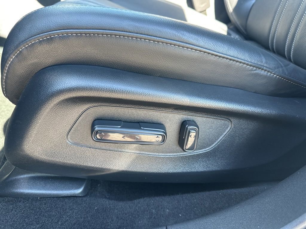 Used 2024 Honda HR-V EX-L image 17