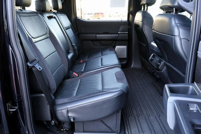 Used 2021 Ford F150 Raptor w/ Equipment Group 801A High AWD/4WD image 25