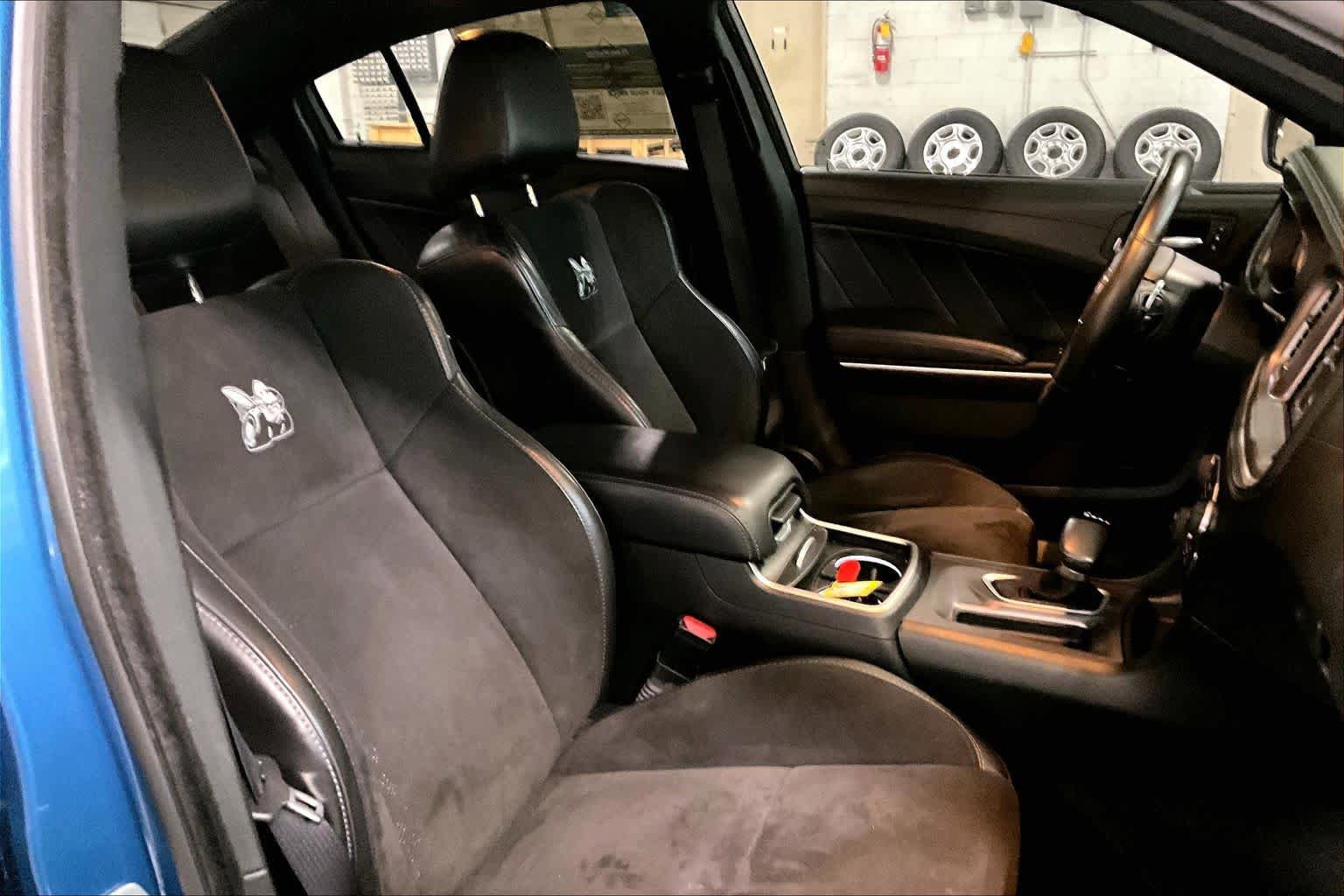 Used 2022 Dodge Charger Scat Pack RWD image 9