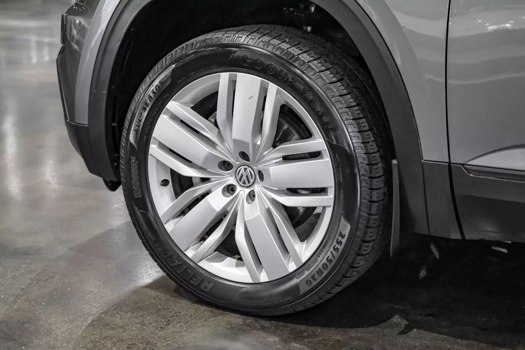 Used 2020 Volkswagen Atlas SE w/ Towing Package image 51