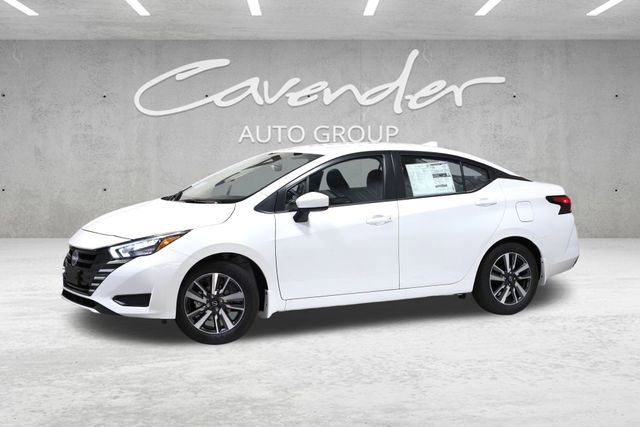 New 2025 Nissan Versa SV w/ Trunk Package