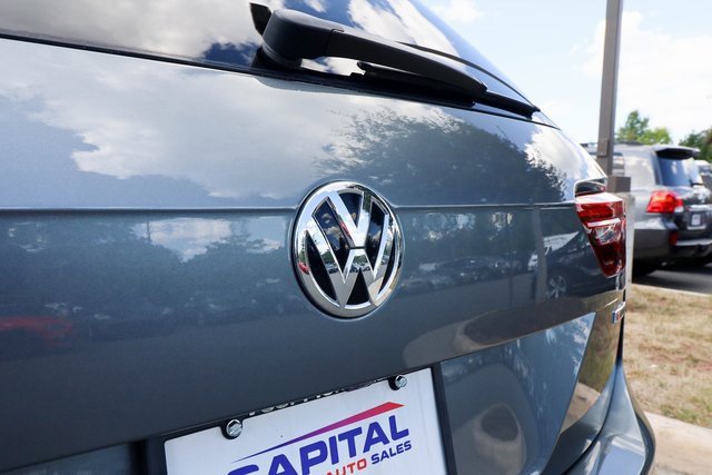 Used 2021 Volkswagen Tiguan S image 21