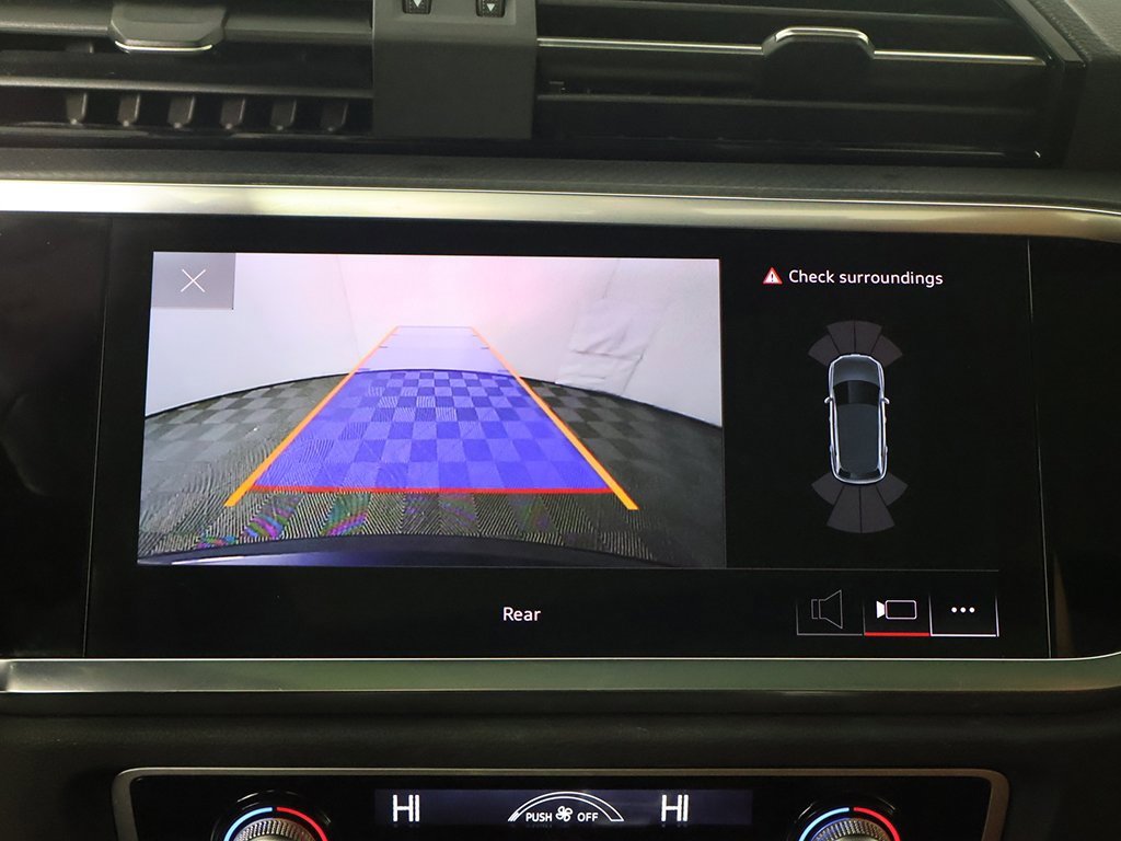 Used 2023 Audi Q3 2.0T Premium w/ Convenience Package image 40