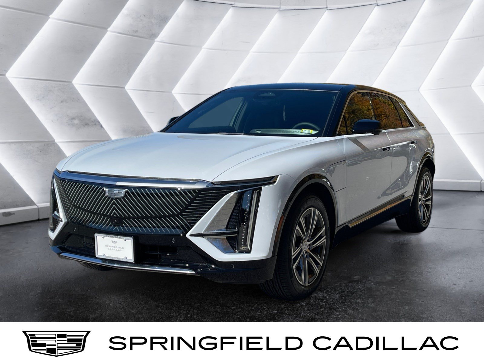 New 2026 Cadillac Lyriq Luxury AWD/4WD image 1