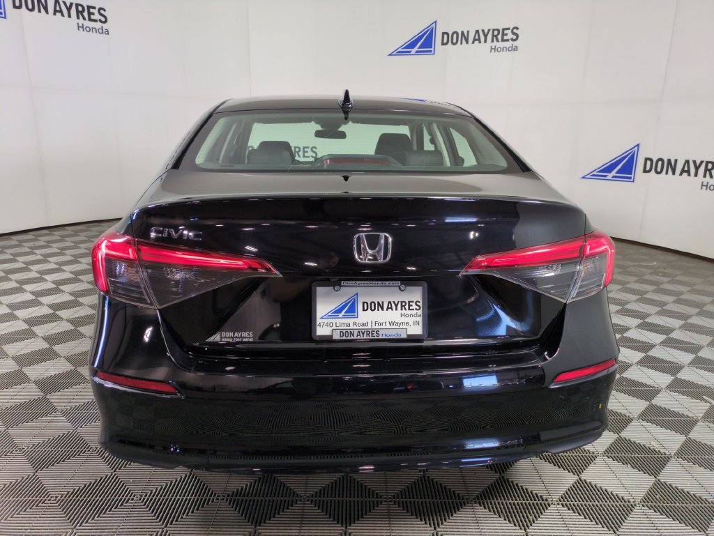 Certified 2024 Honda Civic EX image 4