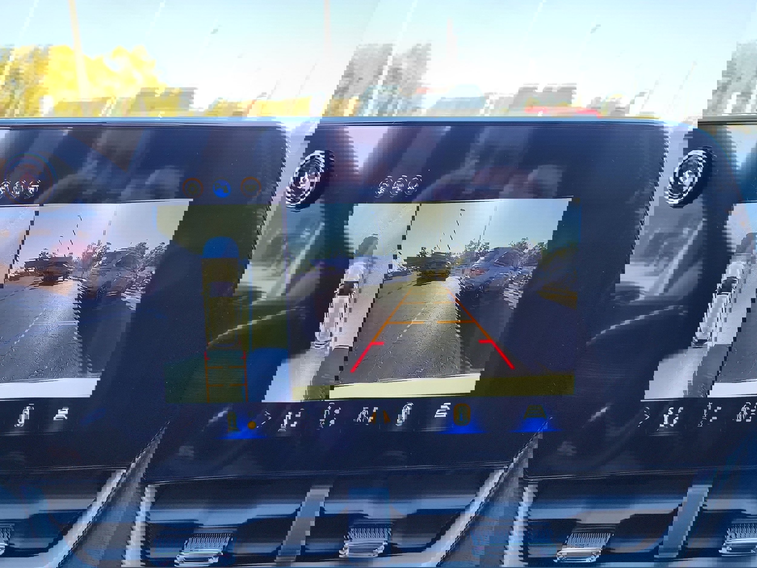 New 2026 Chevrolet Equinox LT image 22