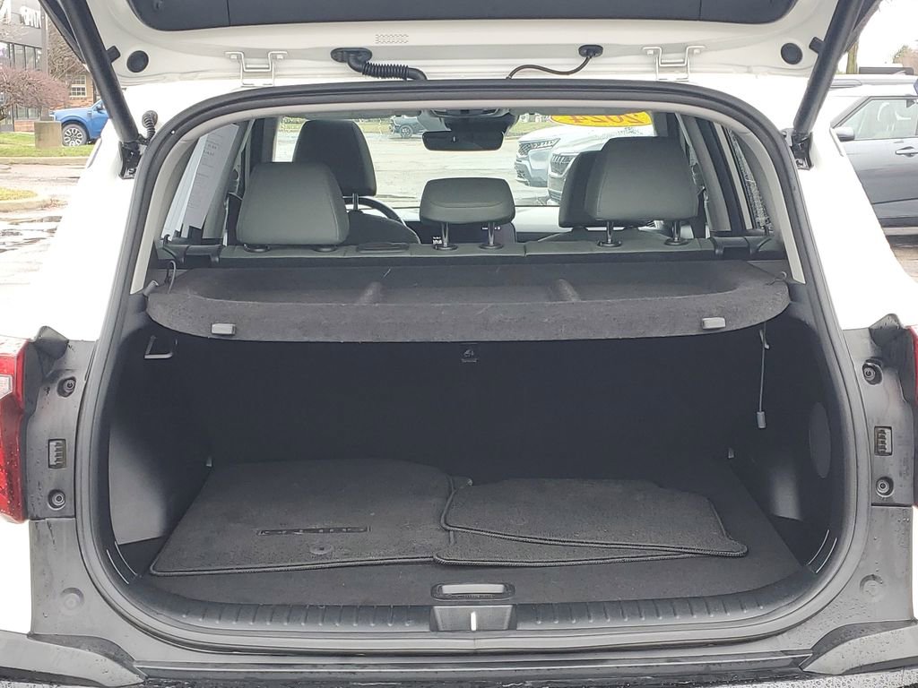 Used 2024 Kia Seltos SX w/ SX Sunroof Package image 8