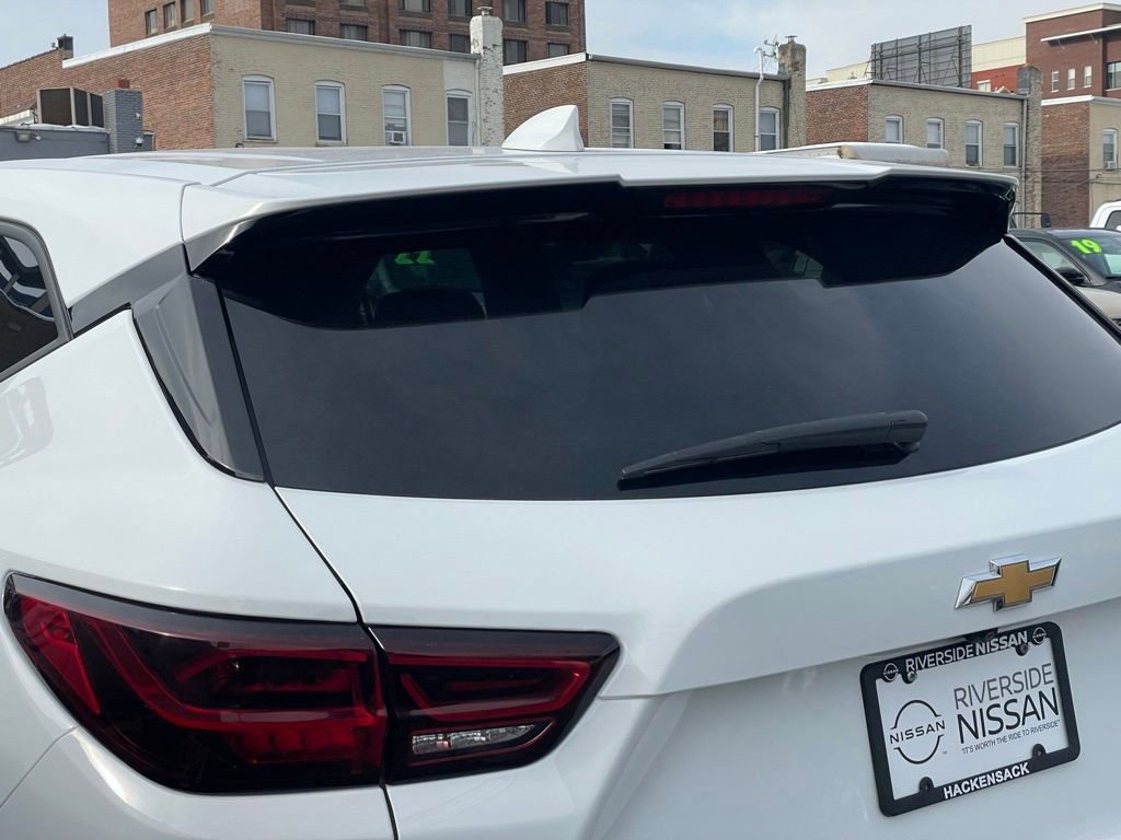 Used 2025 Chevrolet Blazer LT image 27