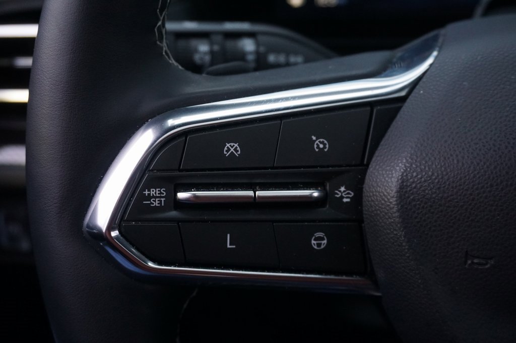 Certified 2025 Chevrolet Traverse High Country image 21