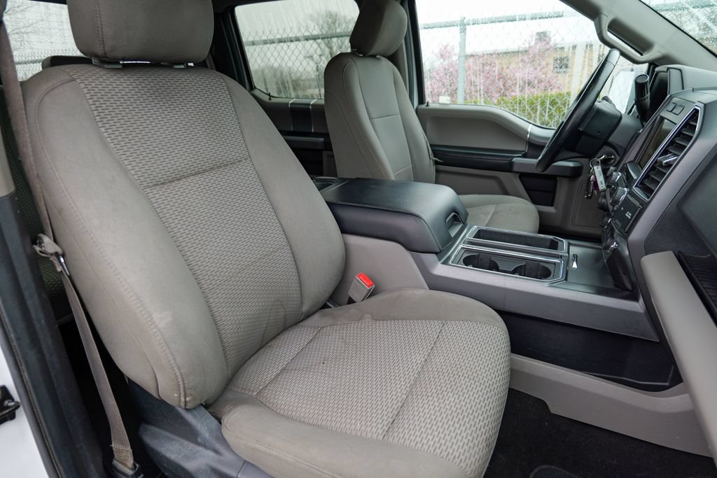 Used 2019 Ford F150 XLT w/ Equipment Group 302A Luxury AWD/4WD image 37