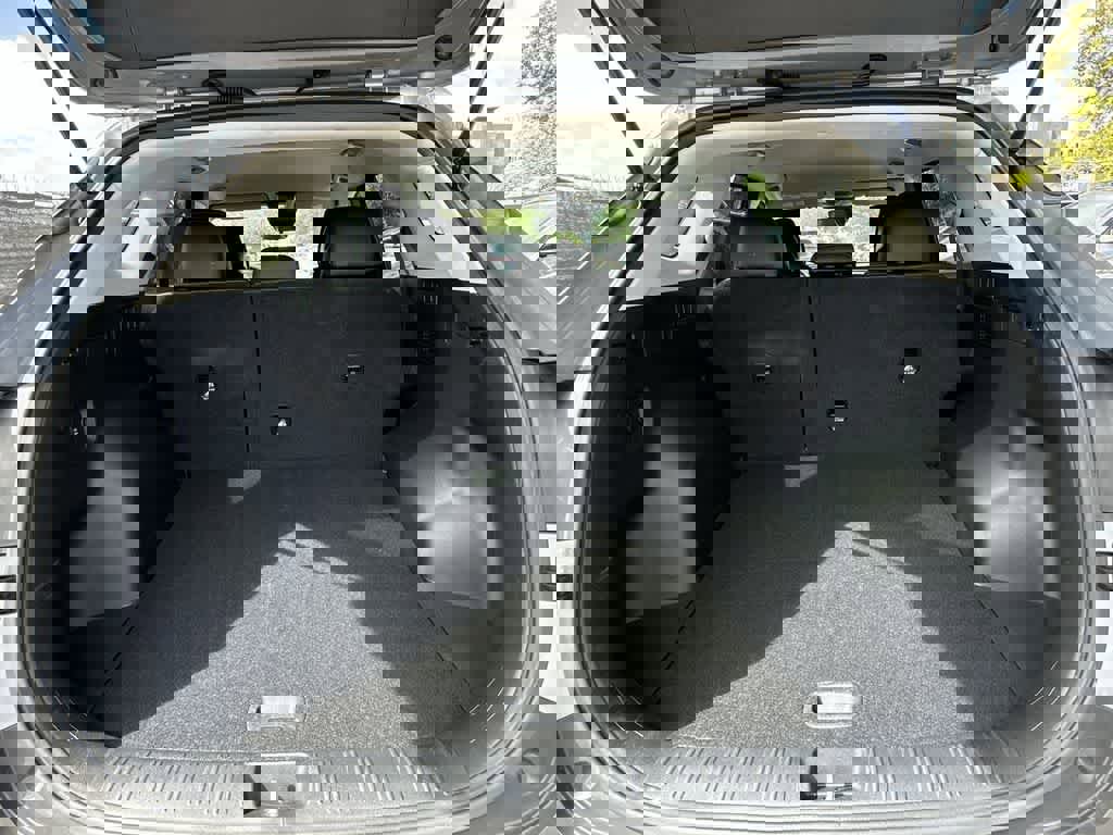 Certified 2024 Kia Sportage EX image 25