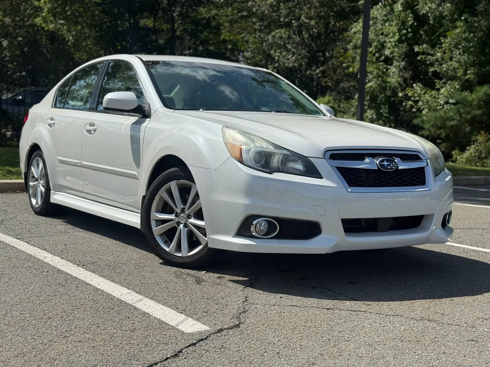 Used 2014 Subaru Legacy 2.5i Limited AWD/4WD image 1