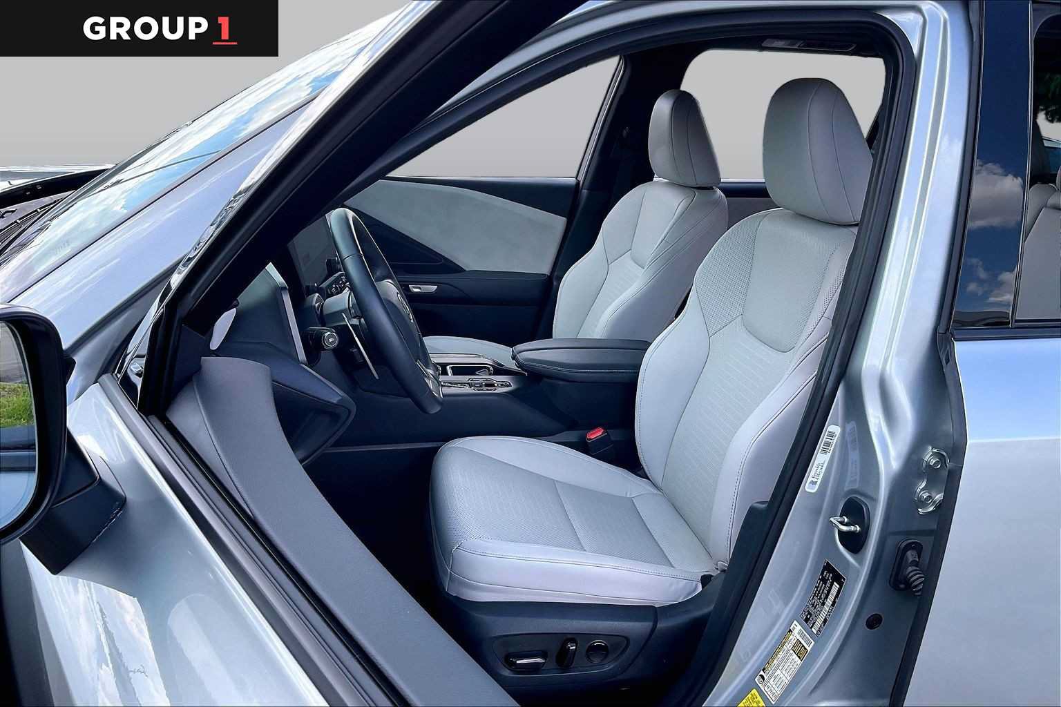 Certified 2025 Lexus TX 350 FWD w/ Technology Package image 7