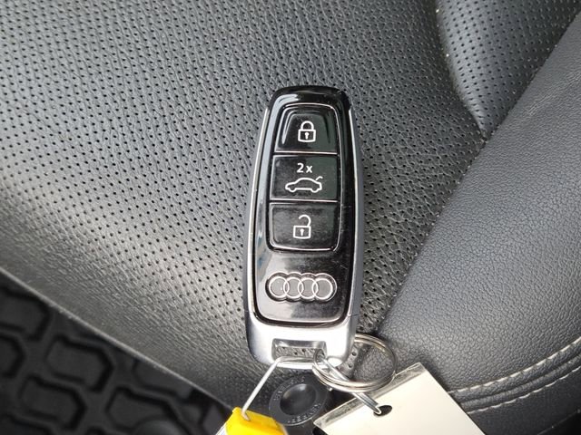 Used 2023 Audi Q8 Premium Plus image 38