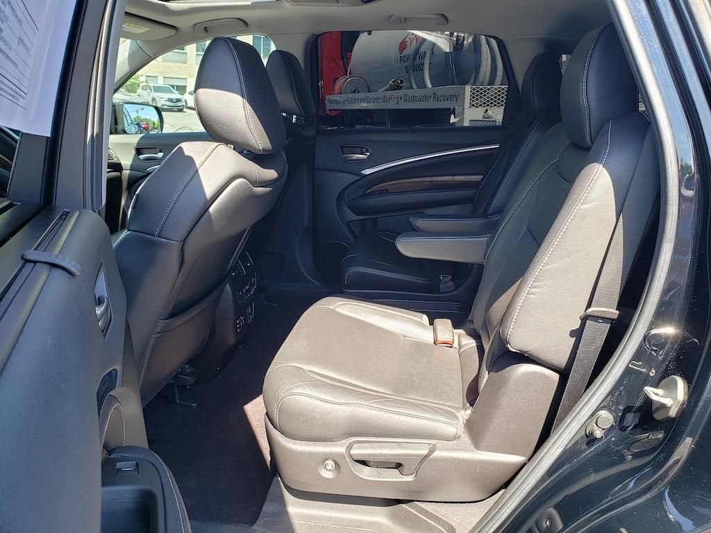 Used 2019 Acura MDX w/ Technology & Entertainment AWD/4WD image 33