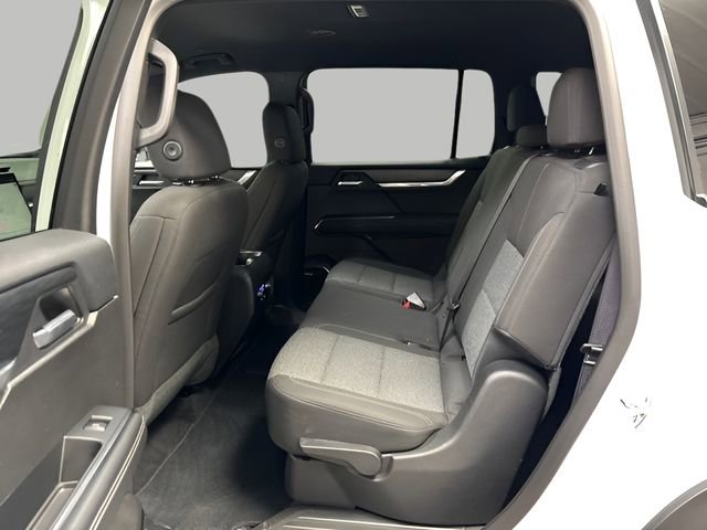 Used 2025 GMC Acadia Elevation image 25