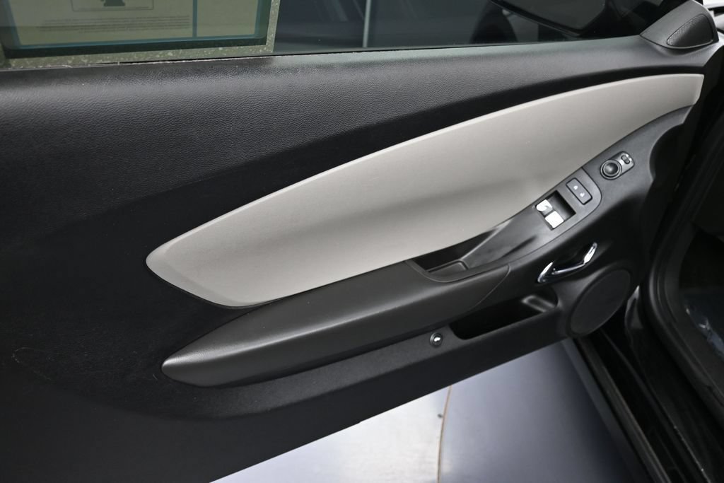 Used 2014 Chevrolet Camaro LS RWD image 16