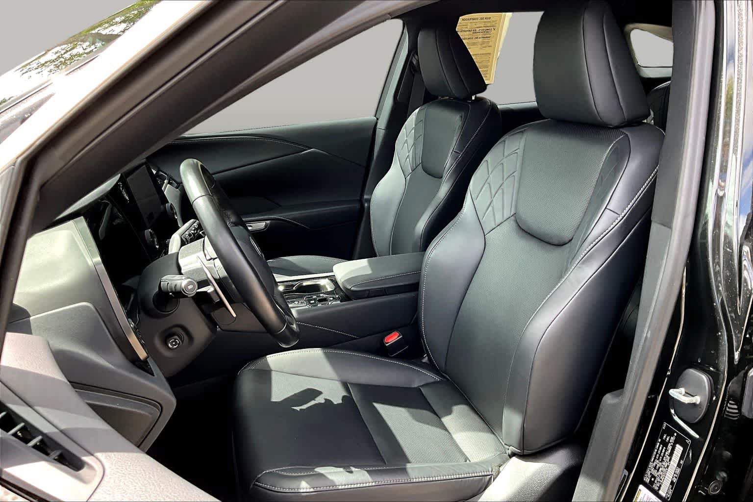 Used 2024 Lexus RX 350 FWD w/ Technology Package image 14