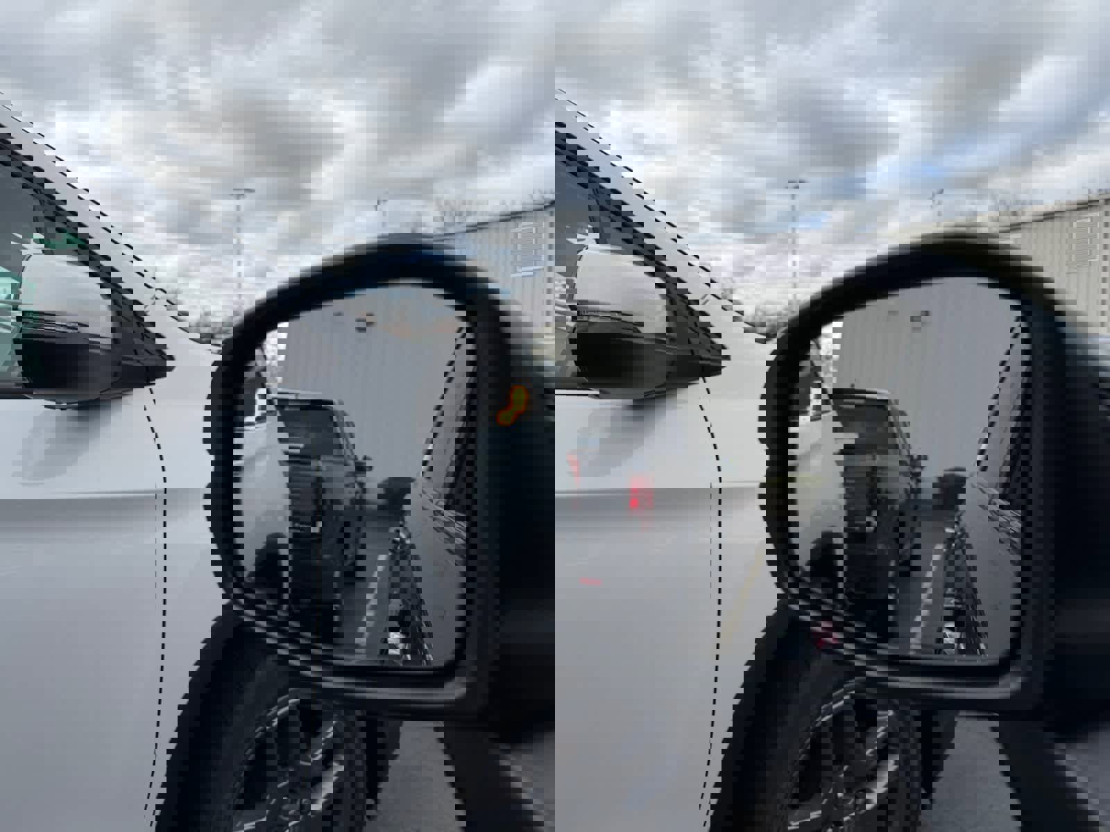 Used 2024 Honda CR-V Sport Touring image 30