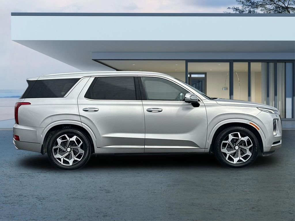 Used 2022 Hyundai Palisade Calligraphy w/ Winter Package image 3