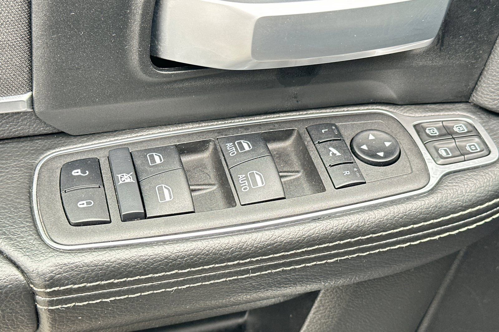 Used 2024 RAM 2500 Big Horn image 13