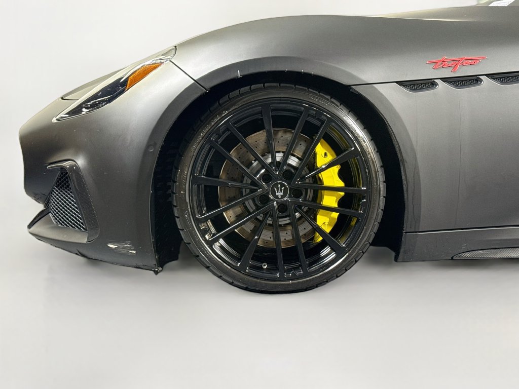 Used 2024 Maserati GranTurismo Trofeo AWD/4WD image 29