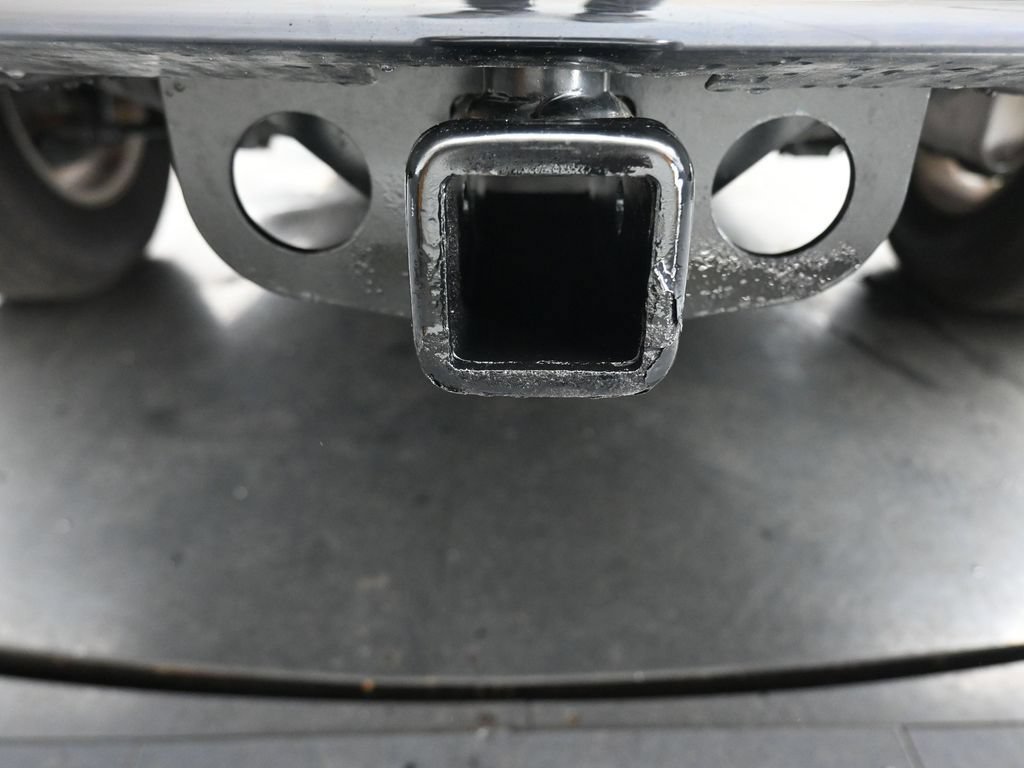 Used 2018 RAM 1500 Classic SLT AWD/4WD image 44